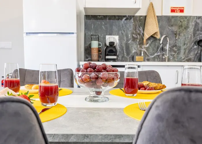 Magalhaes Al By Your Key Madeira *