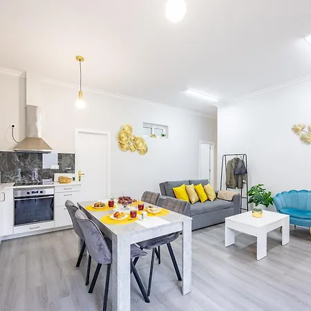 Magalhaes Al By Your Key Madeira Apartmán *