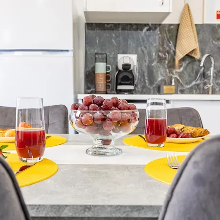 Magalhaes Al By Your Key Madeira *